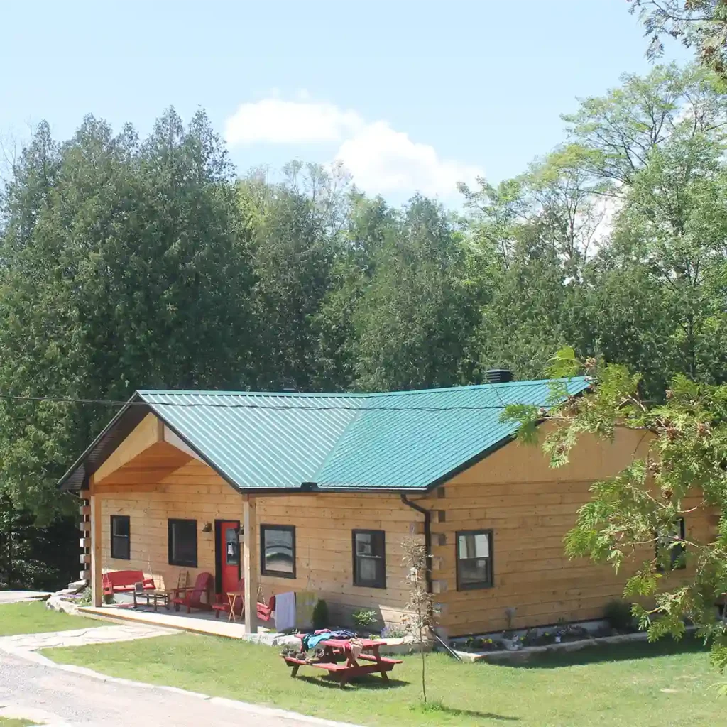 can aqua is a renown and respected ontario summer camp